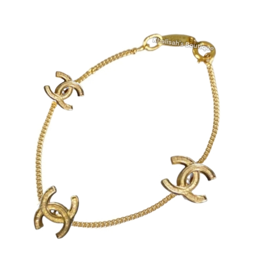 Ultra Rare!!! NEW! Authentic CHANEL 1982 CC Chain 24 Carot GOLD Bracelet DAINTY